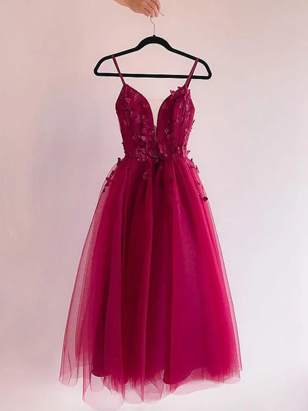 A Line V Neck Burgundy Prom Dresses with Lace Appliques, Burgundy Lace Homecoming Dresses, Short Burgundy Formal Evening Dresses